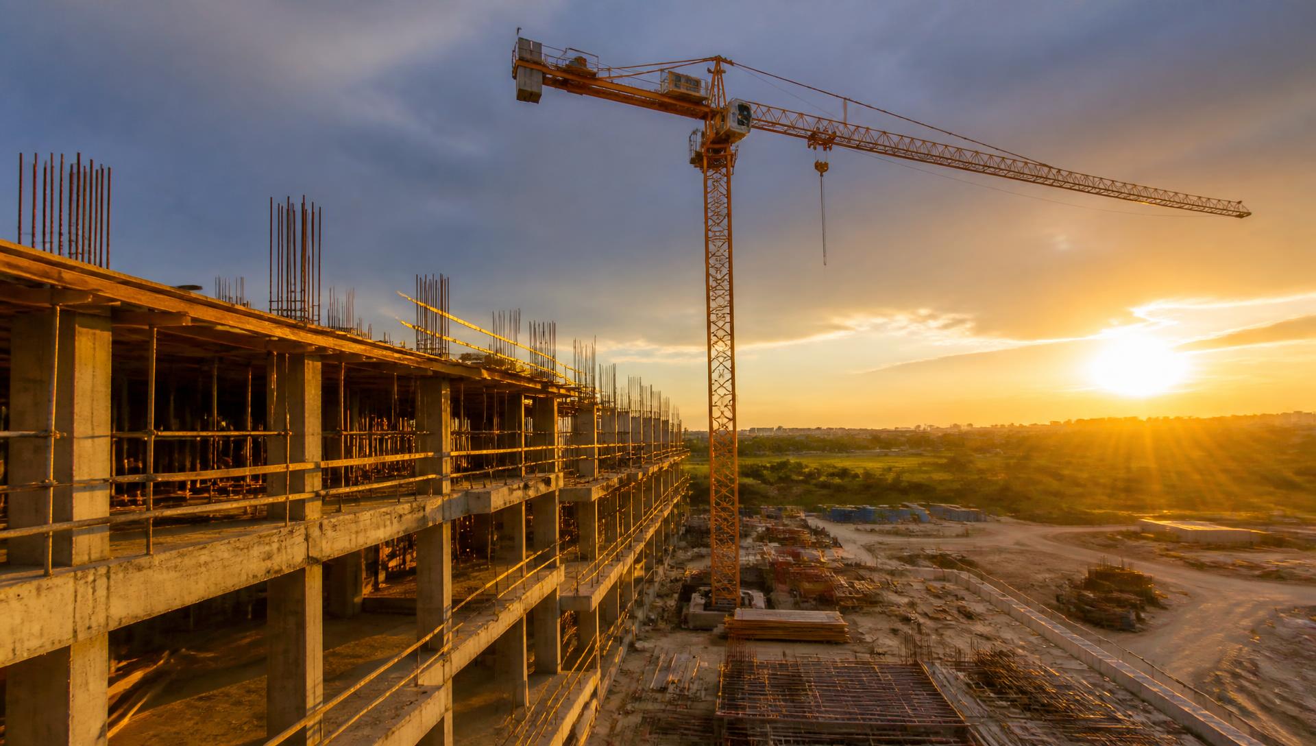 Équipe RMH Construction sur un chantier de rénovation tous corps d'état en France